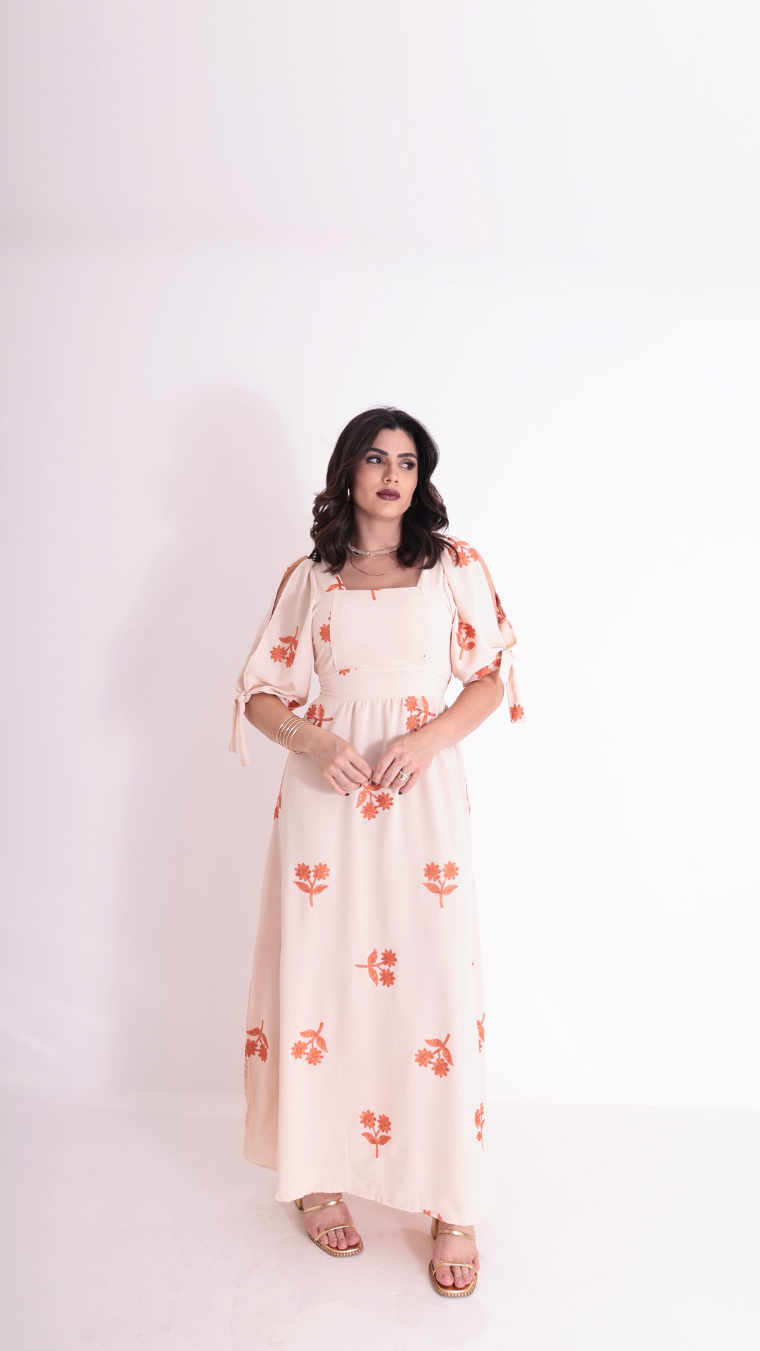Vestido Longo Bordado Comfort - Ceci